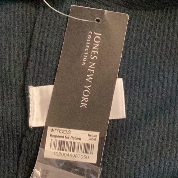 NWT Jones New York top - Picture 10 of 10
